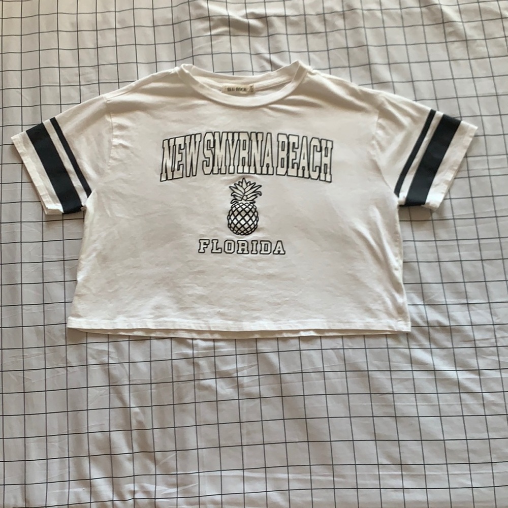 New Smyrna Beach Cropped Cut T-Shirt